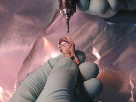 A pendant being sampled.